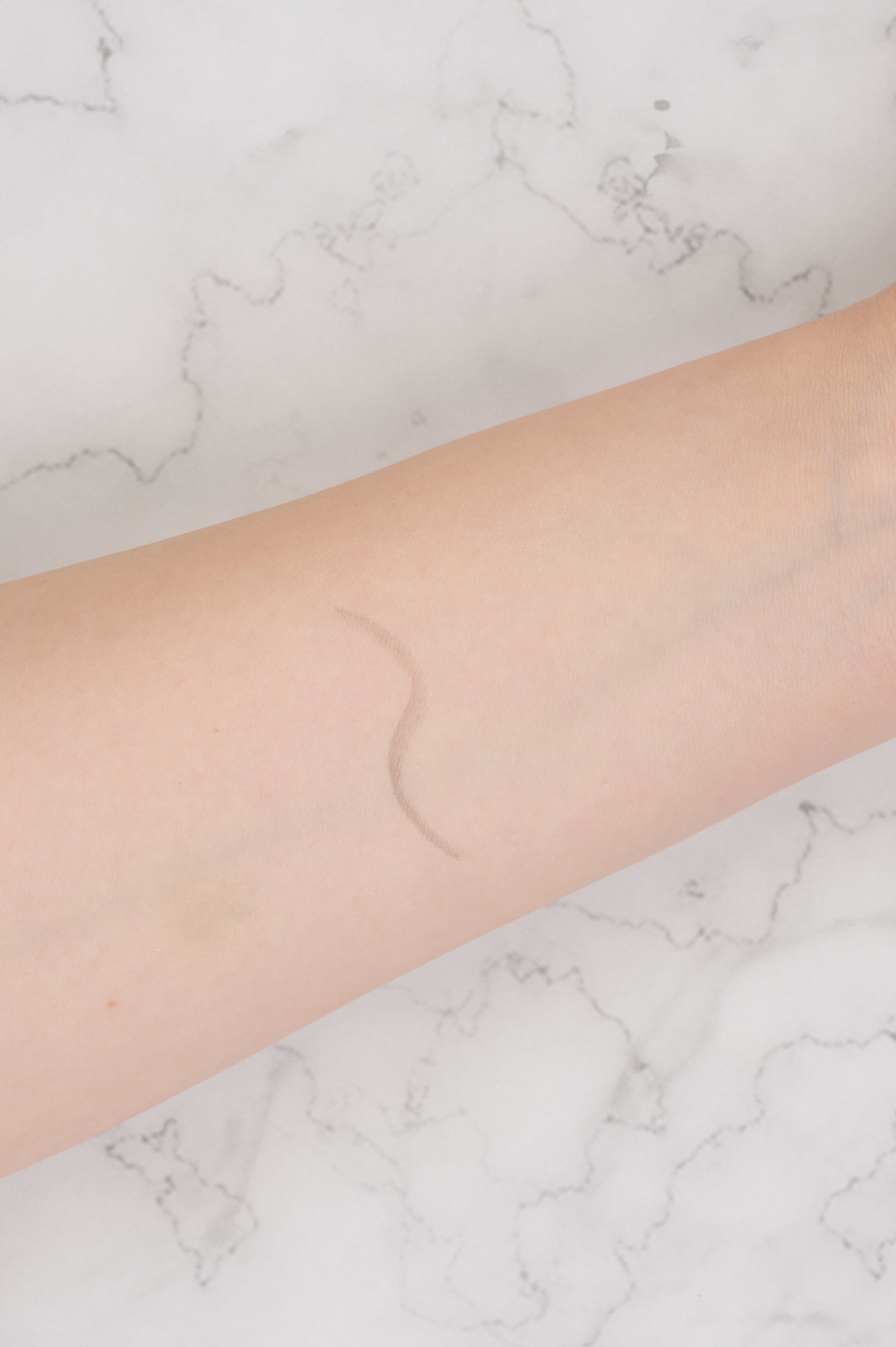 CANMAKE Muted Tulle Liner [New]